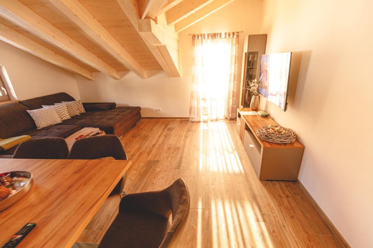 Appartement Die Gipfelresidenz Maria Alm am Steinernen Meer Esterno foto